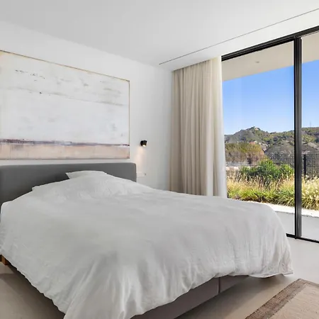 Villa Exclusive Imagine Marbella Breathtaking Panoramic Sea Views Heated Infinity Pool *