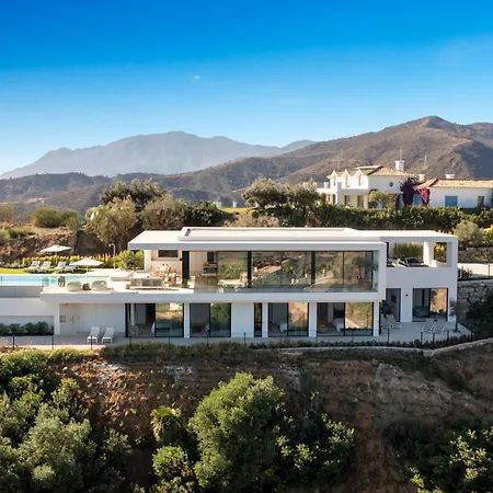 Villa Exclusive Imagine Marbella Breathtaking Panoramic Sea Views Heated Infinity Pool Benahavis