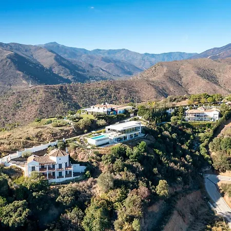 Villa Exclusive Imagine Marbella Breathtaking Panoramic Sea Views Heated Infinity Pool Benahavis